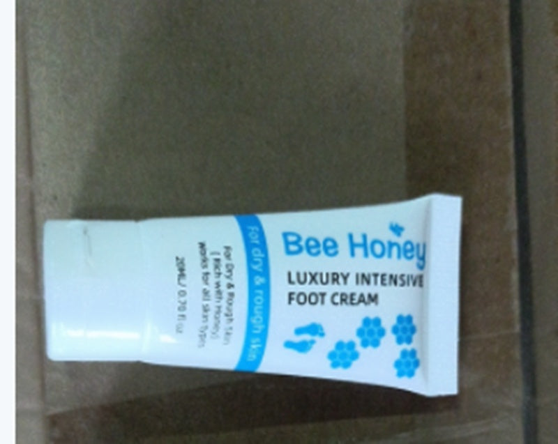 Honey Foot &amp; Leg Cream – Deep Nourishment for Soft, Happy Feet!