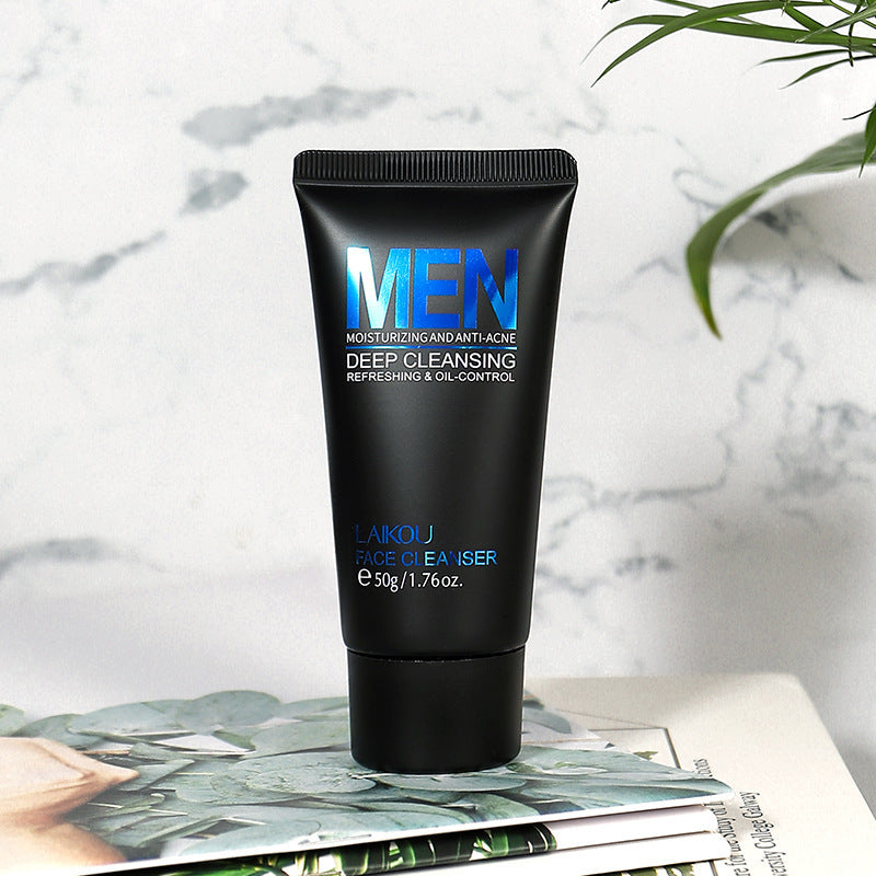 Men’s Scrub Cleanser – Deep Clean, Refresh &amp; Hydrate!